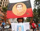 469508309da010 protesters c
