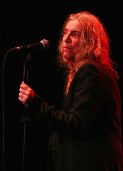 700026885da009 patti smith 